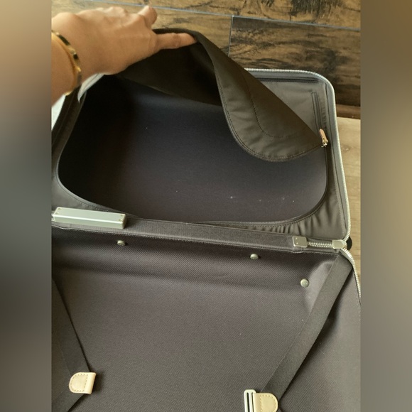 💯% Authentic LOUIS VUITTON Horizon carry on luggage - Picture 8 of 14